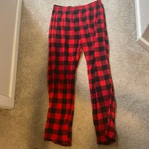 old navy plaid pajama bottoms